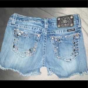 Miss Me Shorts size 28